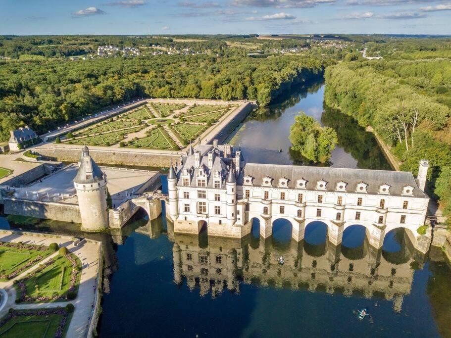 Maison Au Milieu Des Bois Et Des Animaux Jouy-le-Potier Exteriér fotografie